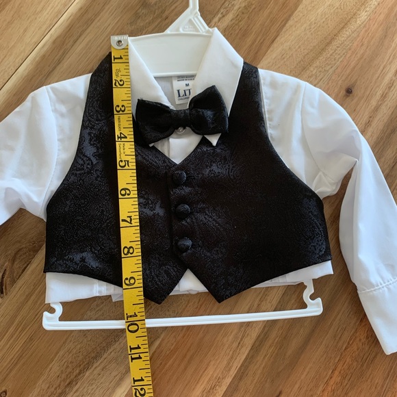 Litos Children’s Tuxedo - Picture 7 of 8